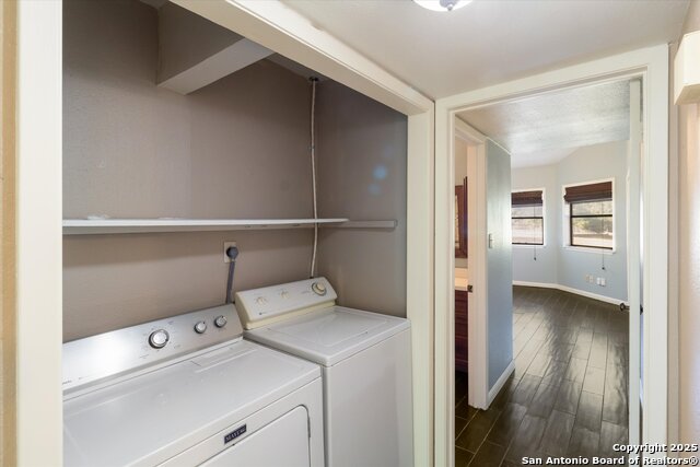 Image 21 of 26 For 8401 Echo Creek
