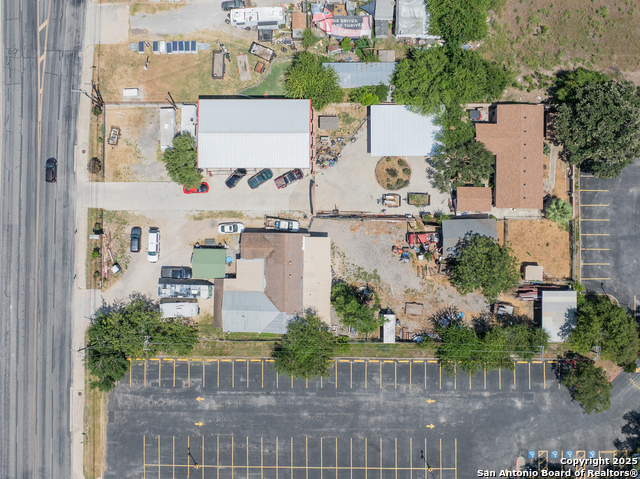 Image 20 of 24 For 6766 Crest-way