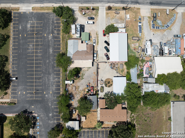Image 22 of 24 For 6766 Crest-way