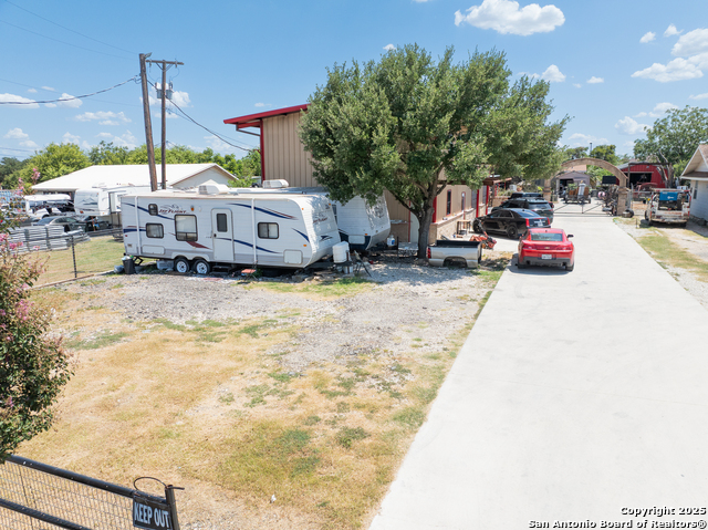 Image 4 of 24 For 6766 Crest-way