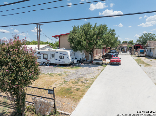Image 6 of 24 For 6766 Crest-way