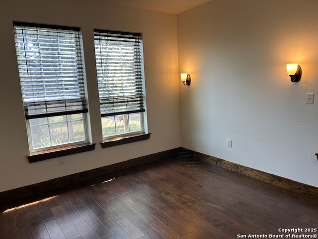 Image 10 of 18 For 17 Ernest