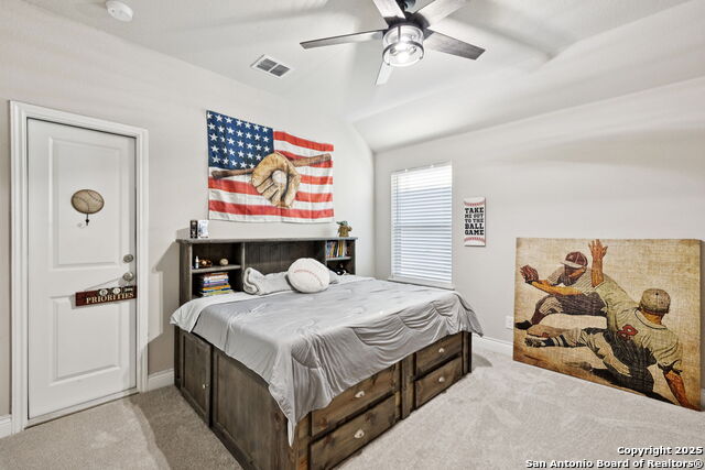 Listing photo id 17 for 125 Amarosa