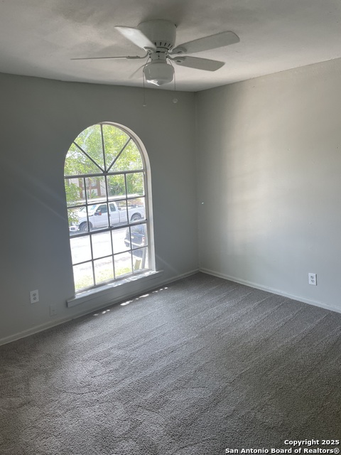 Image 4 of 9 For 1236 Churing