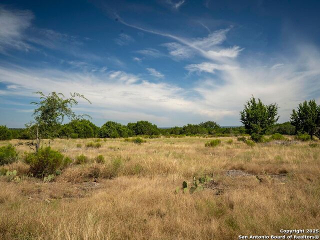 Image 25 of 44 For Lot 11 Wainright Springs