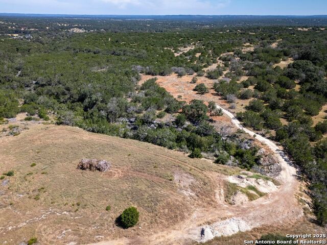 Image 31 of 44 For Lot 11 Wainright Springs