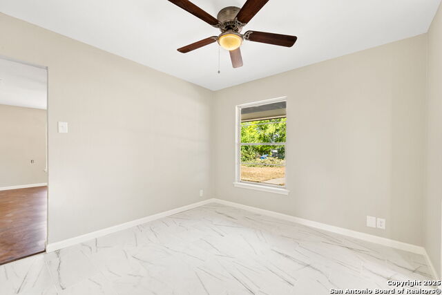Image 10 of 30 For 310 Guilford Dr N
