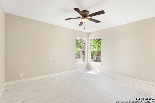 Image 17 of 30 For 310 Guilford Dr N