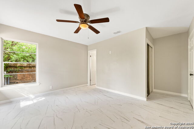Image 18 of 30 For 310 Guilford Dr N