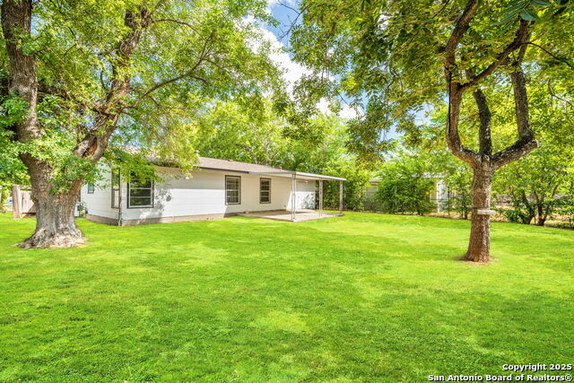 Image 29 of 30 For 310 Guilford Dr N