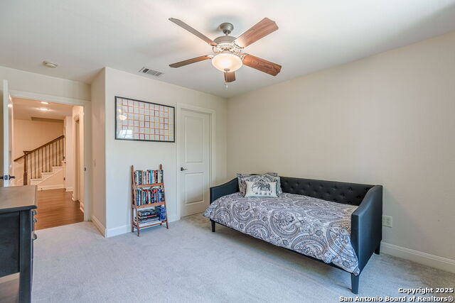 Listing photo id 23 for 519 Circle  
