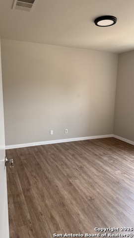 Listing photo id 8 for 12018 Retama Hollow