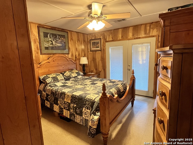 Listing photo id 8 for 104 Sd 14070