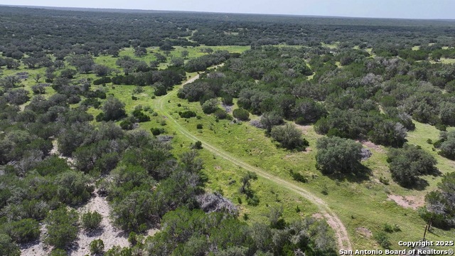 Listing photo id 24 for 104 Sd 14070