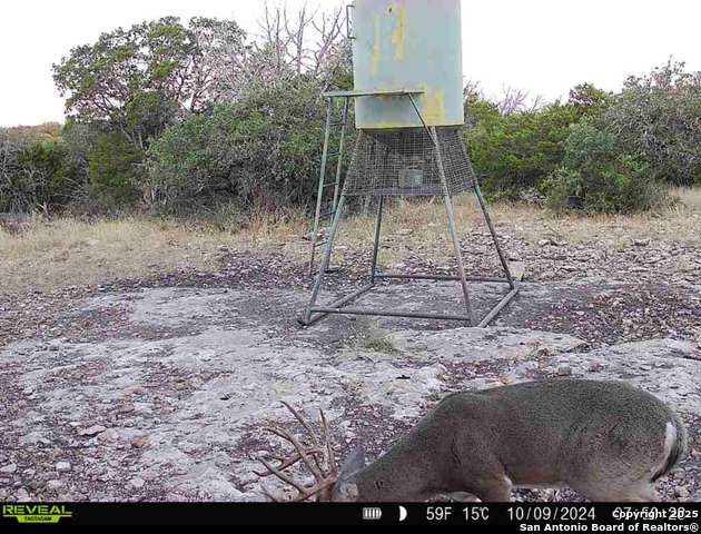 Listing photo id 33 for 104 Sd 14070