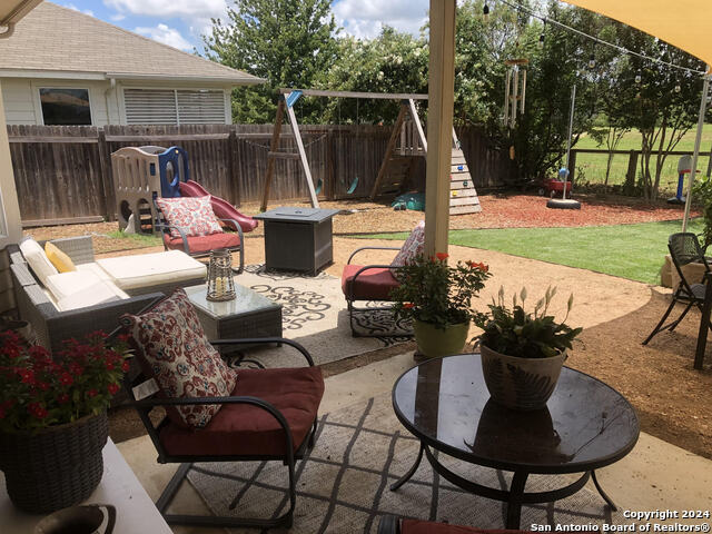 Image 11 of 13 For 937 Lauren St