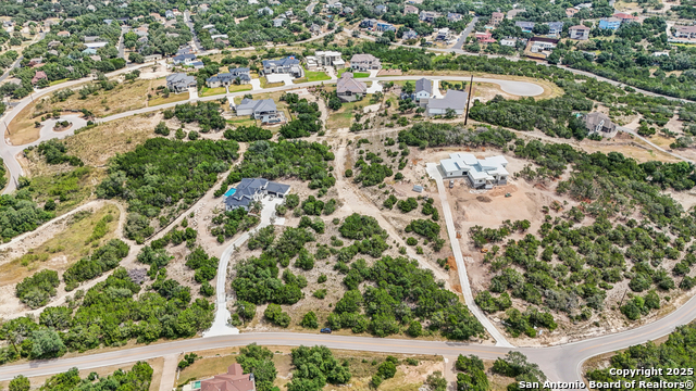 Listing photo id 4 for 15402 Watumba