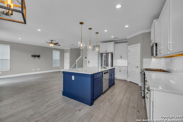 Image 14 of 49 For 1511 Sandalwood Ln E 6