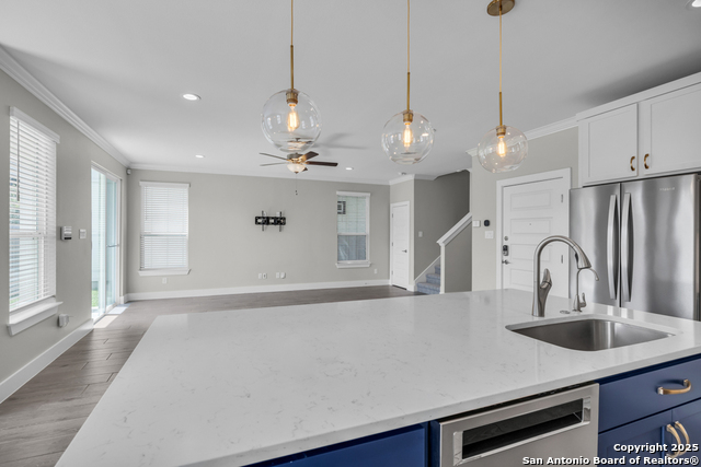 Image 16 of 49 For 1511 Sandalwood Ln E 6