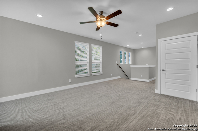 Image 28 of 49 For 1511 Sandalwood Ln E 6