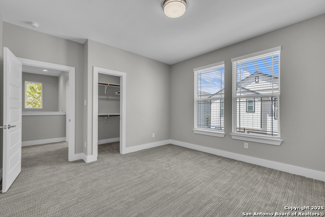 Image 38 of 49 For 1511 Sandalwood Ln E 6