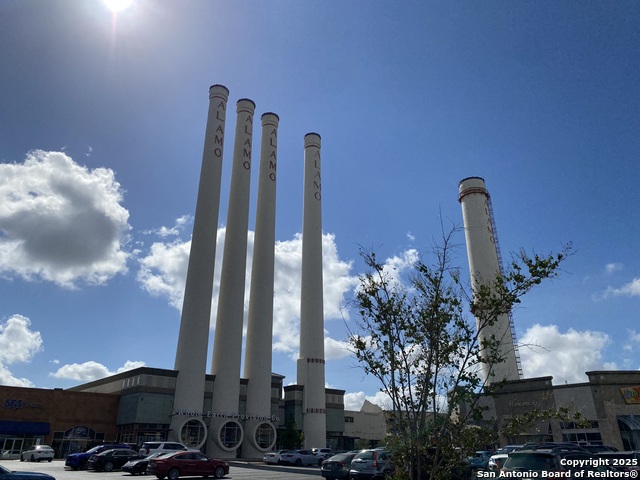 Image 46 of 49 For 1511 Sandalwood Ln E 6