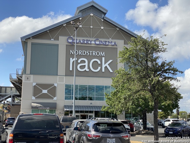 Image 47 of 49 For 1511 Sandalwood Ln E 6