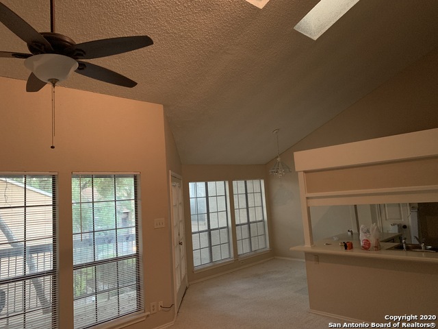 Image 19 of 37 For 8633 Datapoint Dr  244