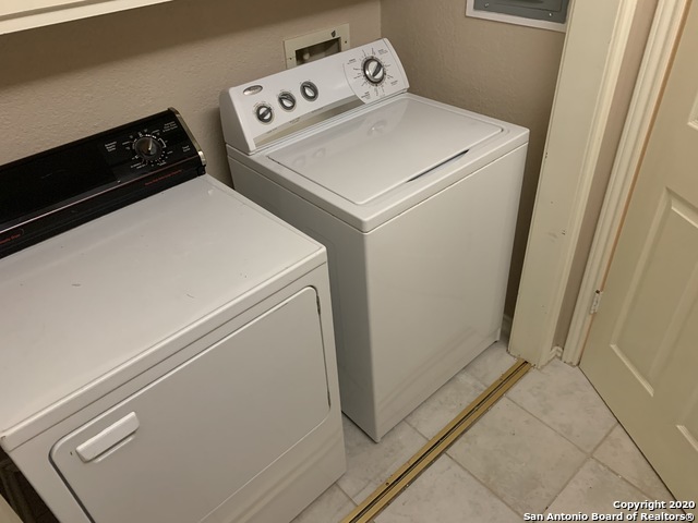Image 27 of 37 For 8633 Datapoint Dr  244