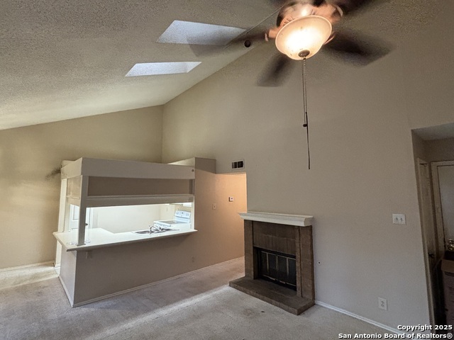 Image 6 of 37 For 8633 Datapoint Dr  244