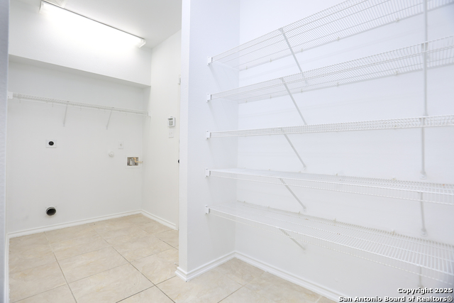 Image 15 of 31 For 14514 Redwood Valley