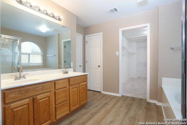 Image 19 of 31 For 14514 Redwood Valley