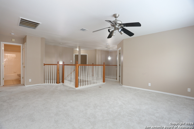 Image 21 of 31 For 14514 Redwood Valley