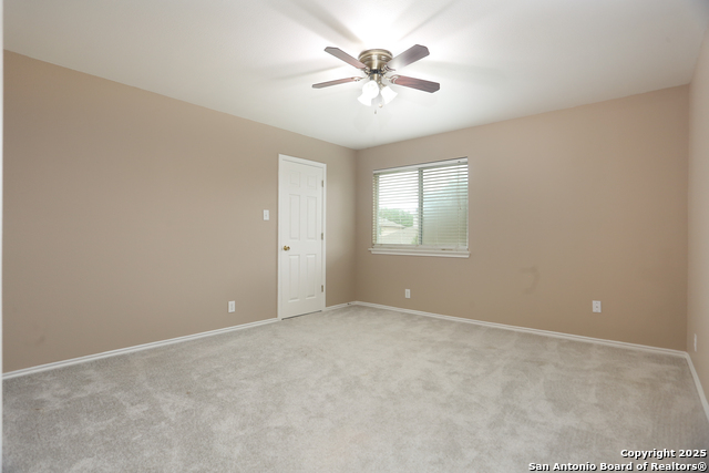 Image 27 of 31 For 14514 Redwood Valley