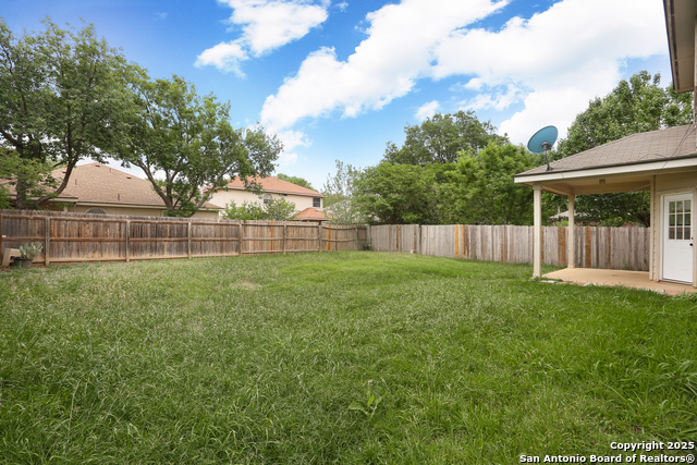 Image 29 of 31 For 14514 Redwood Valley