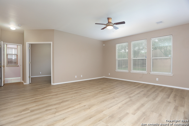 Image 7 of 31 For 14514 Redwood Valley