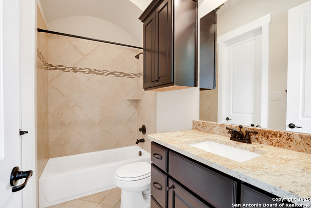 Image 24 of 30 For 4619 Avery  12