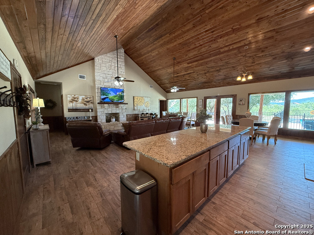 Listing photo id 8 for 84 Mountain Laurel