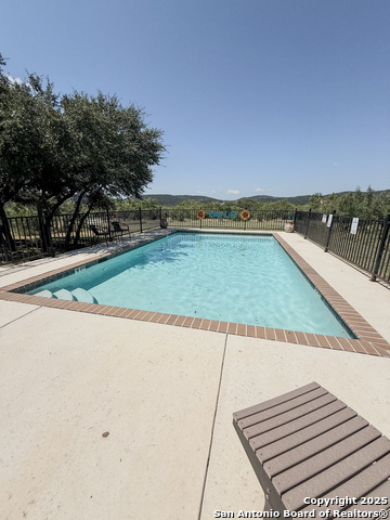 Listing photo id 34 for 84 Mountain Laurel