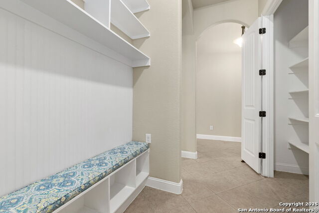 Image 26 of 57 For 11626 Klondike