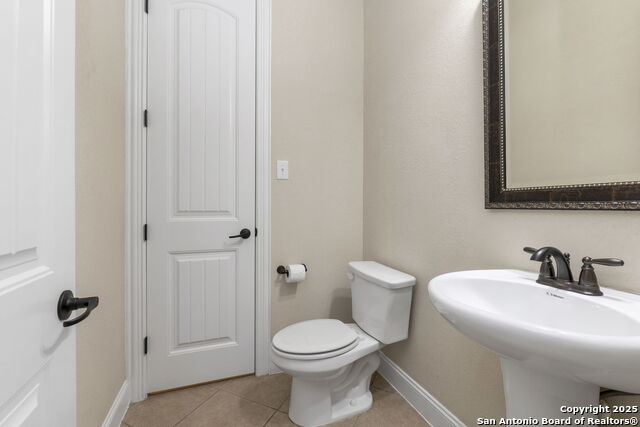 Image 29 of 57 For 11626 Klondike