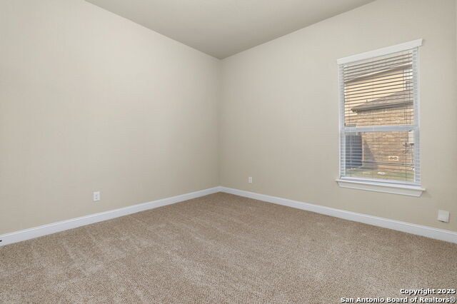 Image 40 of 57 For 11626 Klondike