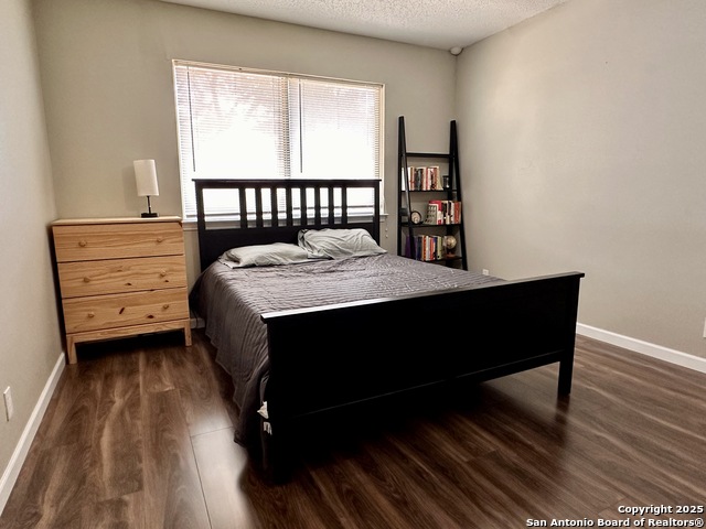 Image 6 of 16 For 5742 Larkdale