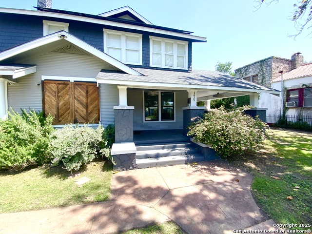 Image 3 of 36 For 1439 Highland Blvd E Downstairs