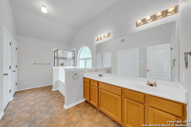 Listing photo id 12 for 6038 Wood Pass