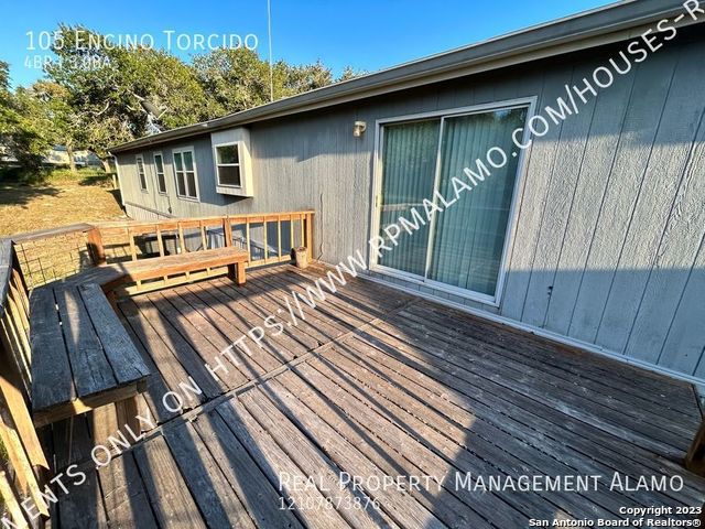 Image 26 of 30 For 105 Encino Torcido