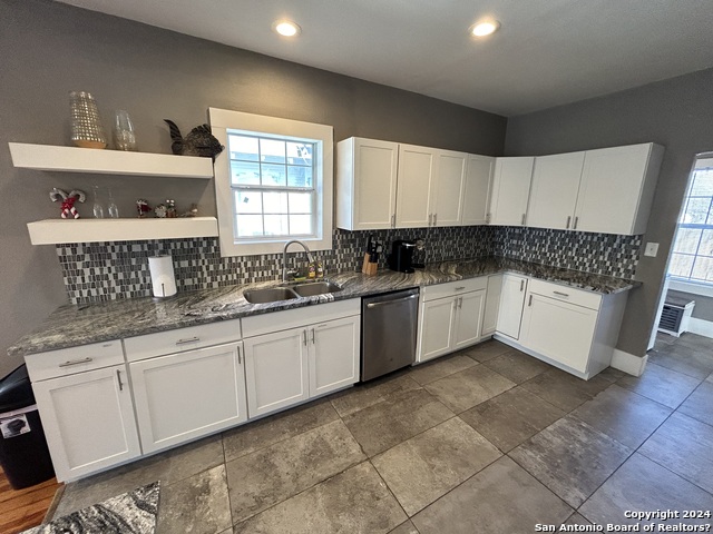 Image 10 of 35 For 1427 Burnet St