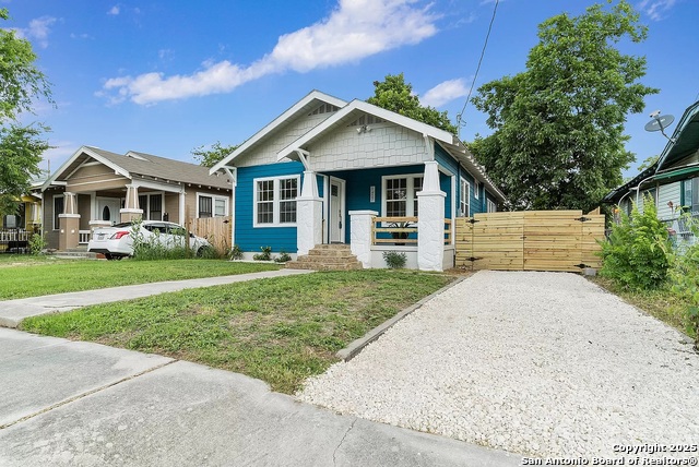 Image 2 of 35 For 1427 Burnet St