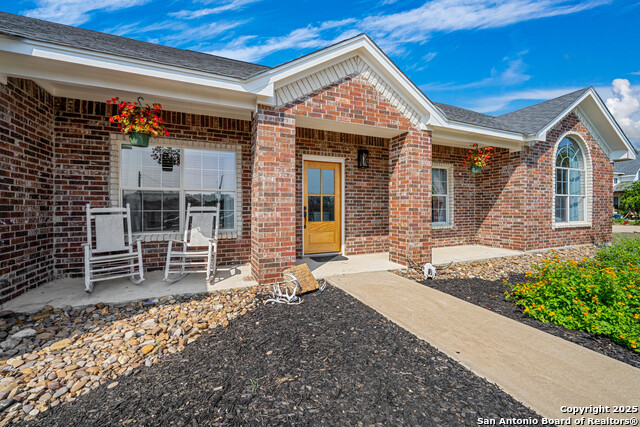 Details for 353 Warbler  , Spring Branch, TX 78070