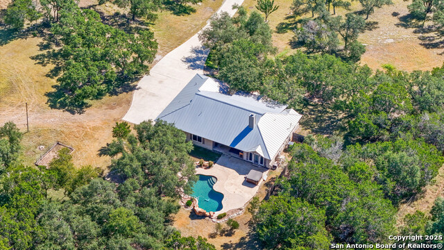Image 29 of 34 For 161 N Stallion Estates Dr